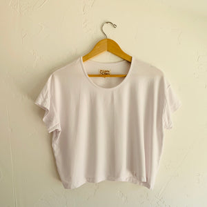 Anai Crop || White