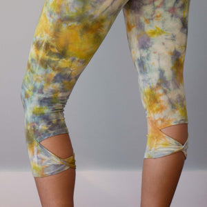 Peekaboo Legging || Confetti Cloud Trip